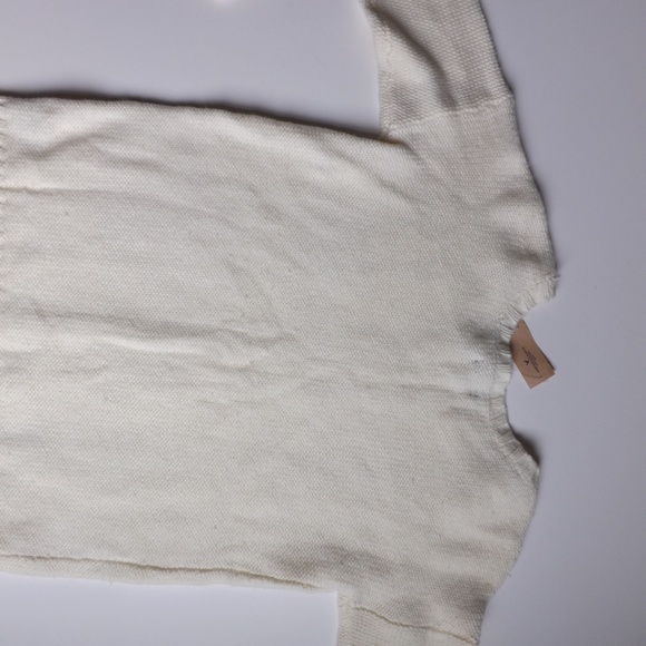 White American Eagle Sweater - Picture 8 of 8